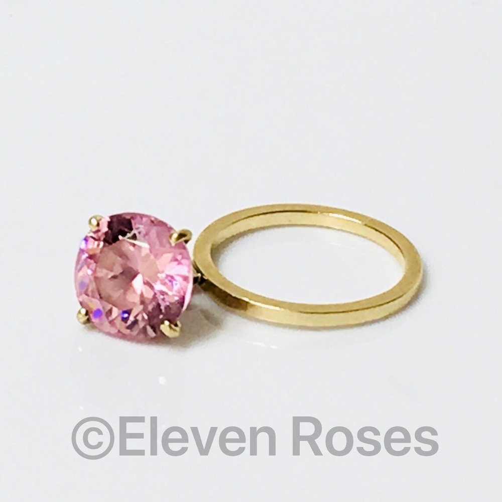 Custom Made 14k Gold Dangle Stacking Ring - Picture 8 of 8